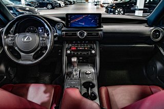 Lexus IS 300 AWD CAM 360 CUIR TOIT NAV 2021 à Montréal, Québec - 5 - w320h240px