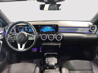 2022 Mercedes-Benz A-Class A 220 4MATIC AMG Night Package, TOIT CUIR in Montréal, Quebec - 3 - w320h240px