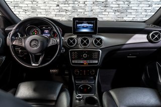 Mercedes-Benz GLA 250 4MATIC CUIR CAMERA 2019 à Montréal, Québec - 4 - w320h240px