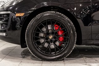 2018 Porsche Macan GTS AWD BOSE SUSPENSION AJUSTABLE TOIT PANO CAM in Montréal, Quebec - 3 - w320h240px