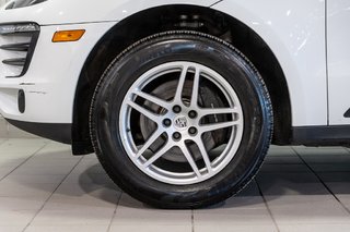 2018 Porsche Macan AWD PREMIUM PKG BOSE NAV TOIT PANO CAM in Montréal, Quebec - 3 - w320h240px
