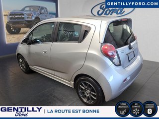 2016  Spark EV LT in Bécancour (Gentilly Sector), Quebec - 5 - w320h240px