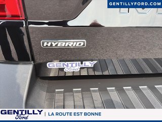 2022 Ford Maverick in Bécancour (Gentilly Sector), Quebec - 6 - w320h240px