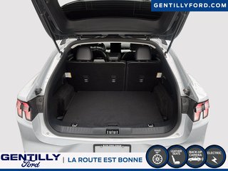 Ford Mustang Mach-E Select 2023 à Bécancour (Secteur Gentilly), Québec - 6 - w320h240px