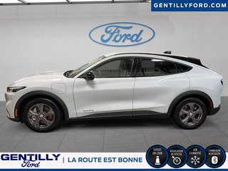 2023 Ford Mustang Mach-E Select in Bécancour (Gentilly Sector), Quebec - 5 - w320h240px