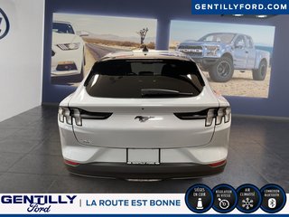 2023 Ford Mustang Mach-E Select in Bécancour (Gentilly Sector), Quebec - 3 - w320h240px