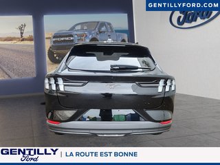 2025 Ford Mustang Mach-E Select in Bécancour (Gentilly Sector), Quebec - 3 - w320h240px