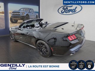 2025 Ford Mustang GT Premium in Bécancour (Gentilly Sector), Quebec - 2 - w320h240px