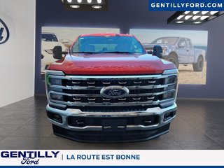 Ford Super Duty F-250 SRW LARIAT 2025 à Bécancour (Secteur Gentilly), Québec - 2 - w320h240px