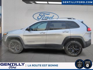 2017 Jeep Cherokee Trailhawk in Bécancour (Gentilly Sector), Quebec - 5 - w320h240px