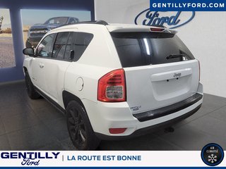 Jeep Compass Sport 2012 à Bécancour (Secteur Gentilly), Québec - 4 - w320h240px