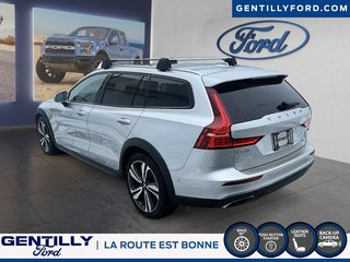 Volvo V60 Cross Country Momentum 2019 à Bécancour (Secteur Gentilly), Québec - 4 - w320h240px