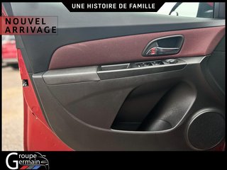2013 Chevrolet Cruze in St-Raymond, Quebec - 3 - w320h240px