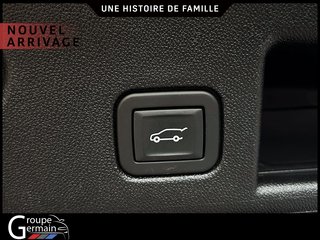 2020 Chevrolet EQUINOX LT FWD in St-Raymond, Quebec - 11 - w320h240px