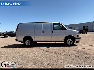 2024 Chevrolet Express Cargo 3500 in St-Raymond, Quebec - 2 - w320h240px