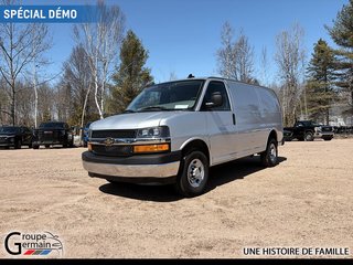 2024 Chevrolet Express Cargo 3500 in St-Raymond, Quebec - 7 - w320h240px