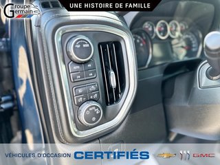 2021 Chevrolet Silverado 1500 à St-Raymond, Québec - 13 - w320h240px