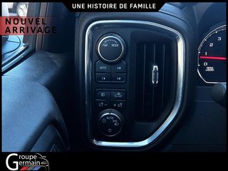 2021 Chevrolet Silverado 1500 in St-Raymond, Quebec - 15 - w320h240px