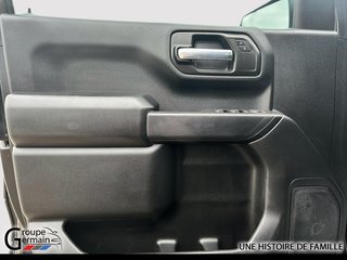 2021 Chevrolet Silverado 1500 à St-Raymond, Québec - 9 - w320h240px