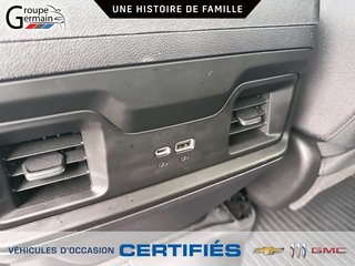 2022 Chevrolet Silverado 1500 in St-Raymond, Quebec - 22 - w320h240px