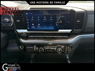 2022 Chevrolet Silverado 1500 in St-Raymond, Quebec - 43 - w320h240px