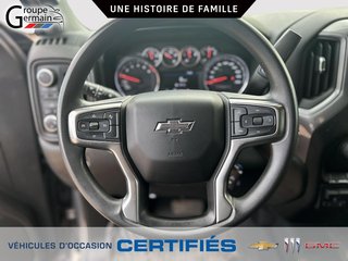2022 Chevrolet Silverado 1500 in St-Raymond, Quebec - 13 - w320h240px
