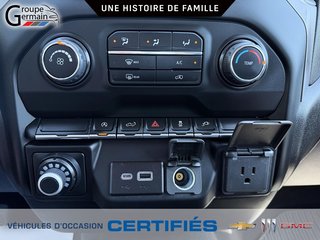 2022 Chevrolet Silverado 1500 in St-Raymond, Quebec - 28 - w320h240px