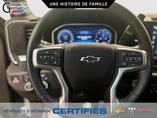 2023 Chevrolet Silverado 1500 à St-Raymond, Québec - 12 - w320h240px