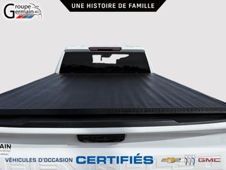 2024 Chevrolet Silverado 1500 à St-Raymond, Québec - 12 - w320h240px