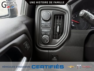 2024 Chevrolet Silverado 1500 à St-Raymond, Québec - 22 - w320h240px