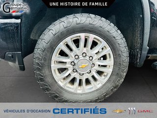 2022 Chevrolet Silverado 2500 à St-Raymond, Québec - 9 - w320h240px