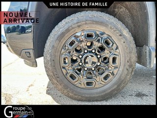 2024 Chevrolet Silverado 2500 à St-Raymond, Québec - 4 - w320h240px