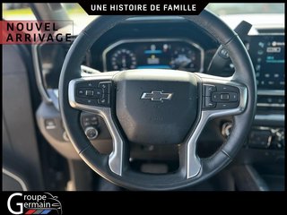 2024 Chevrolet Silverado 2500 à St-Raymond, Québec - 10 - w320h240px