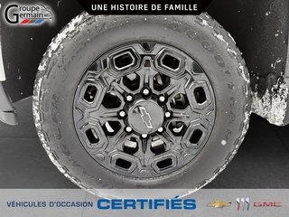 2024 Chevrolet Silverado 2500 à St-Raymond, Québec - 11 - w320h240px