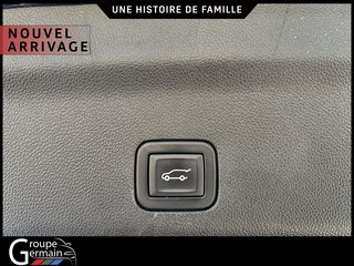2023 Chevrolet Suburban à St-Raymond, Québec - 25 - w320h240px