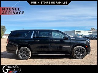 2023 Chevrolet Suburban à St-Raymond, Québec - 2 - w320h240px