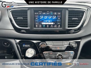 2019 Chrysler Pacifica in St-Raymond, Quebec - 17 - w320h240px