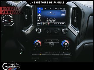 2022 GMC Sierra 1500 à St-Raymond, Québec - 45 - w320h240px