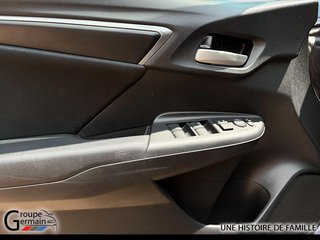 2015 Honda Fit in St-Raymond, Quebec - 12 - w320h240px