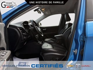 2020 Jeep CHEROKEE in St-Raymond, Quebec - 14 - w320h240px