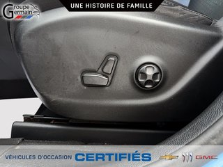 2020 Jeep CHEROKEE in St-Raymond, Quebec - 15 - w320h240px