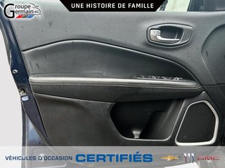 2018 Jeep Compass in St-Raymond, Quebec - 36 - w320h240px