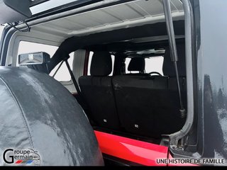 2012 Jeep Wrangler Unlimited à St-Raymond, Québec - 48 - w320h240px