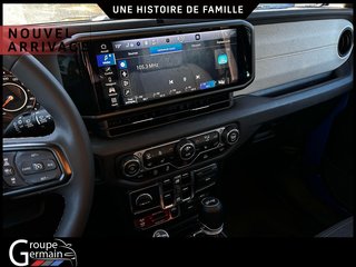 2024 Jeep Wrangler in St-Raymond, Quebec - 16 - w320h240px