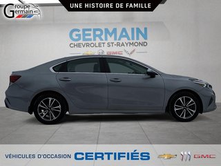 2022 Kia Forte à St-Raymond, Québec - 2 - w320h240px