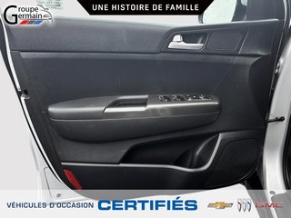 2017 Kia Sportage in St-Raymond, Quebec - 17 - w320h240px