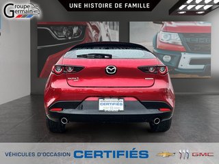 2023 Mazda 3 AWD à St-Raymond, Québec - 4 - w320h240px
