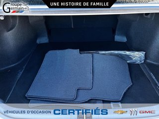 2022 Toyota Camry in St-Raymond, Quebec - 10 - w320h240px