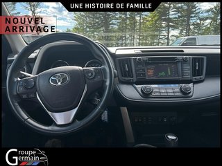 2016 Toyota RAV4 à St-Raymond, Québec - 14 - w320h240px