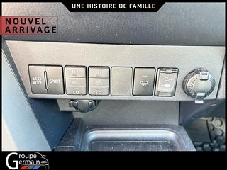 2016 Toyota RAV4 à St-Raymond, Québec - 13 - w320h240px